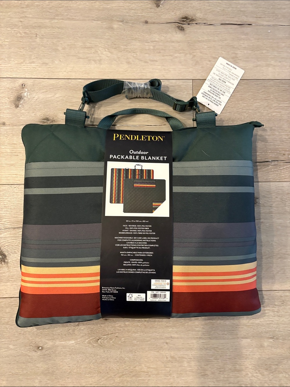 Pendleton Outdoor Packable Blanket Picnic Tailgate Folds & Zips 60x72 inches